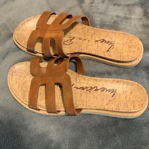 American Rag flip flops